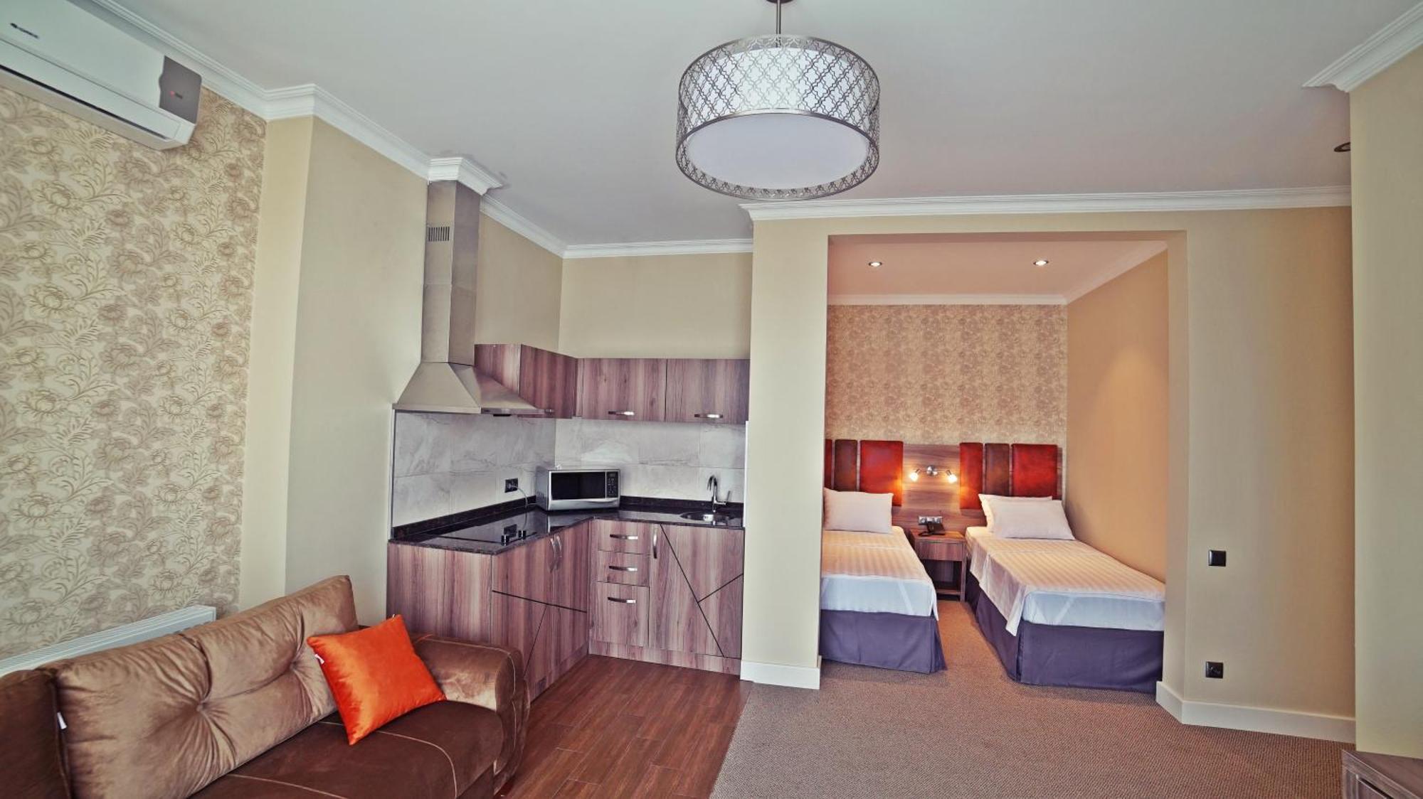 Hotel Montana Kvariati Bagian luar foto