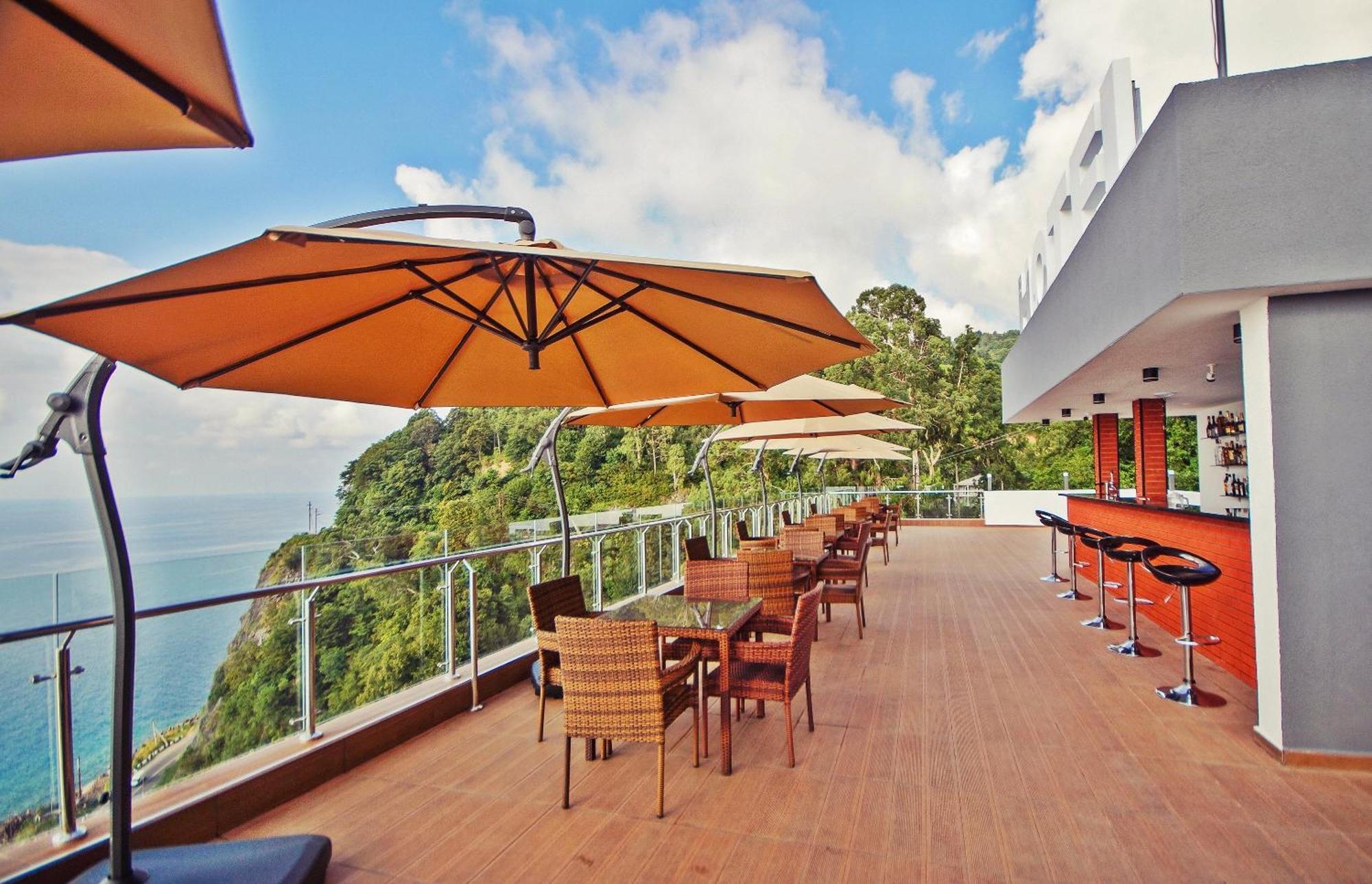 Hotel Montana Kvariati Bagian luar foto